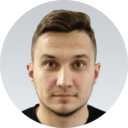 Денис Титов