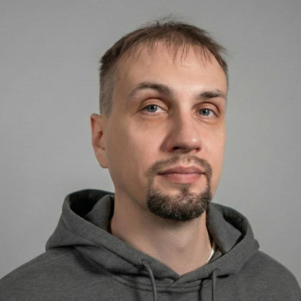 Олег Хретинин